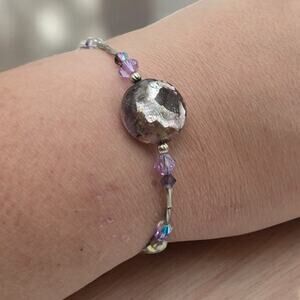 Purple Crystal & Metallic Glass Beaded Bracelet Silver Accent – Modern Romantic